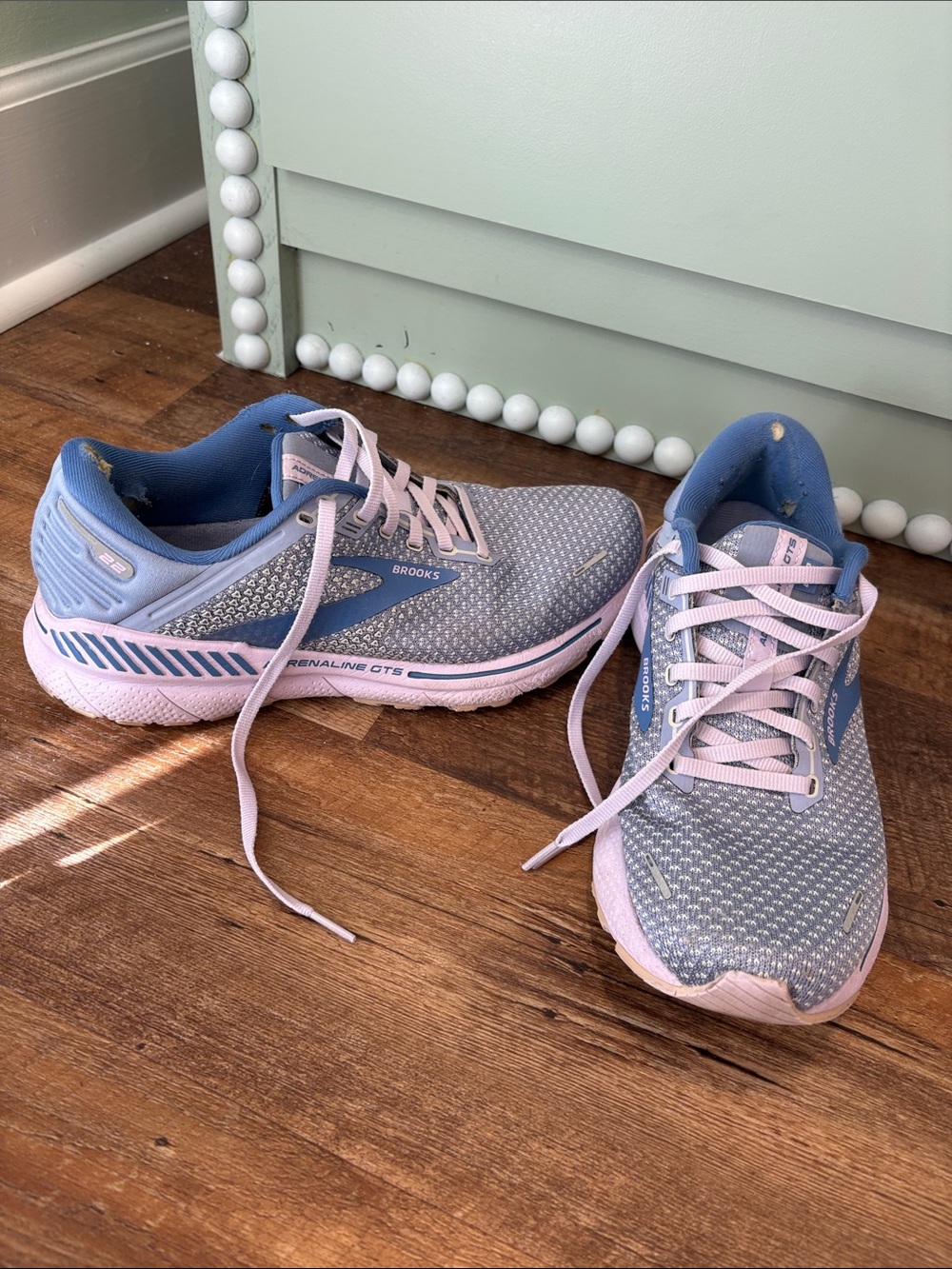 Brooks Women's Athletic Running Shoes - Adrenaline GTS